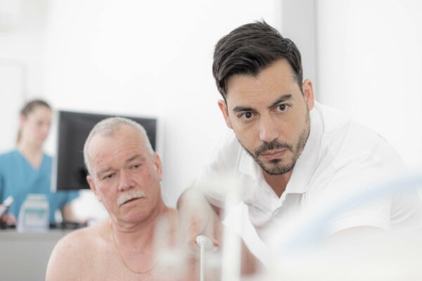 GSK_EM_2102036